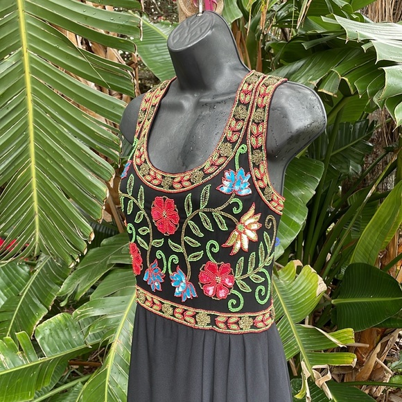 Vintage, AJ Bari silk beaded dark floral gown - Picture 4 of 11